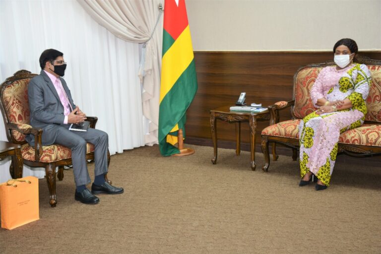 Coopération Inde-Togo : La PA Yawa Tségan a reçu l'ambassadeur de l'Inde au Togo  Sanjiv Tandon